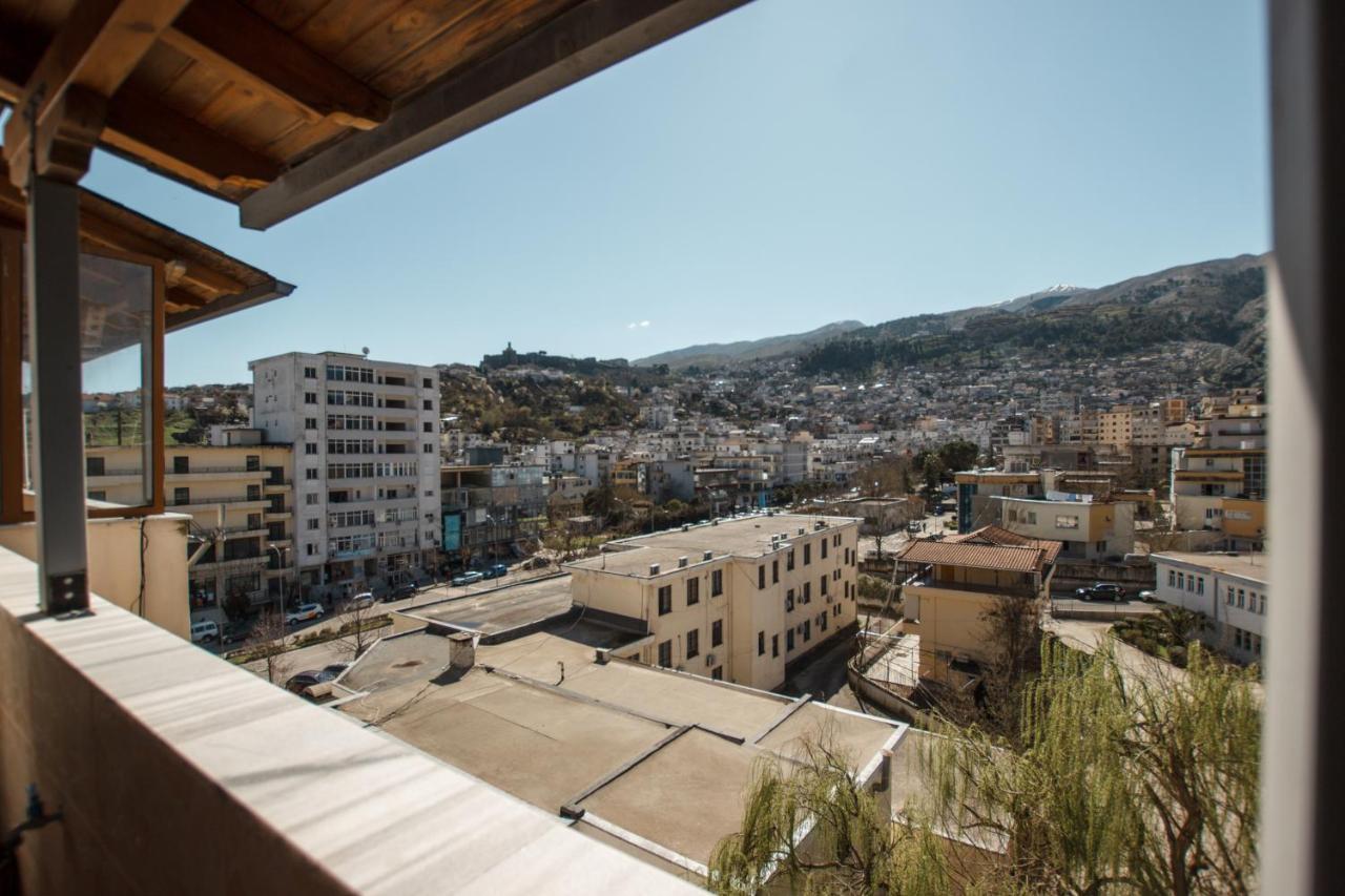 The Luxe Apartments Gjirokastër Екстериор снимка