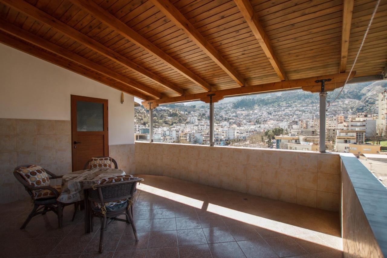 The Luxe Apartments Gjirokastër Екстериор снимка