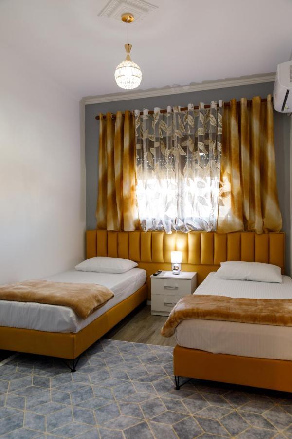 The Luxe Apartments Gjirokastër Екстериор снимка