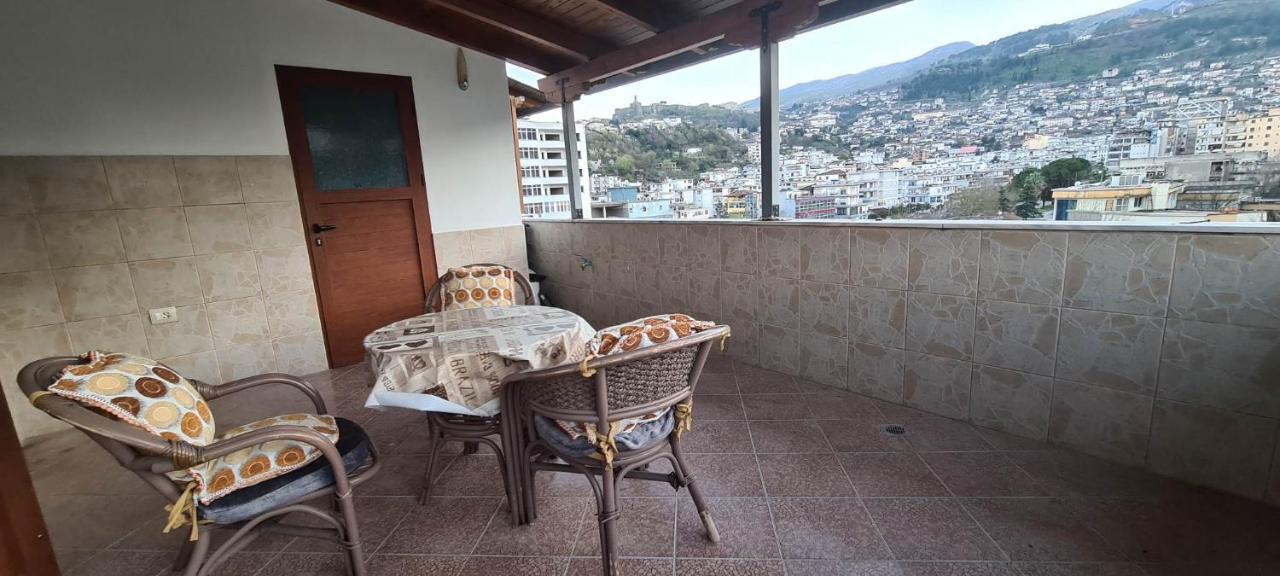 The Luxe Apartments Gjirokastër Екстериор снимка