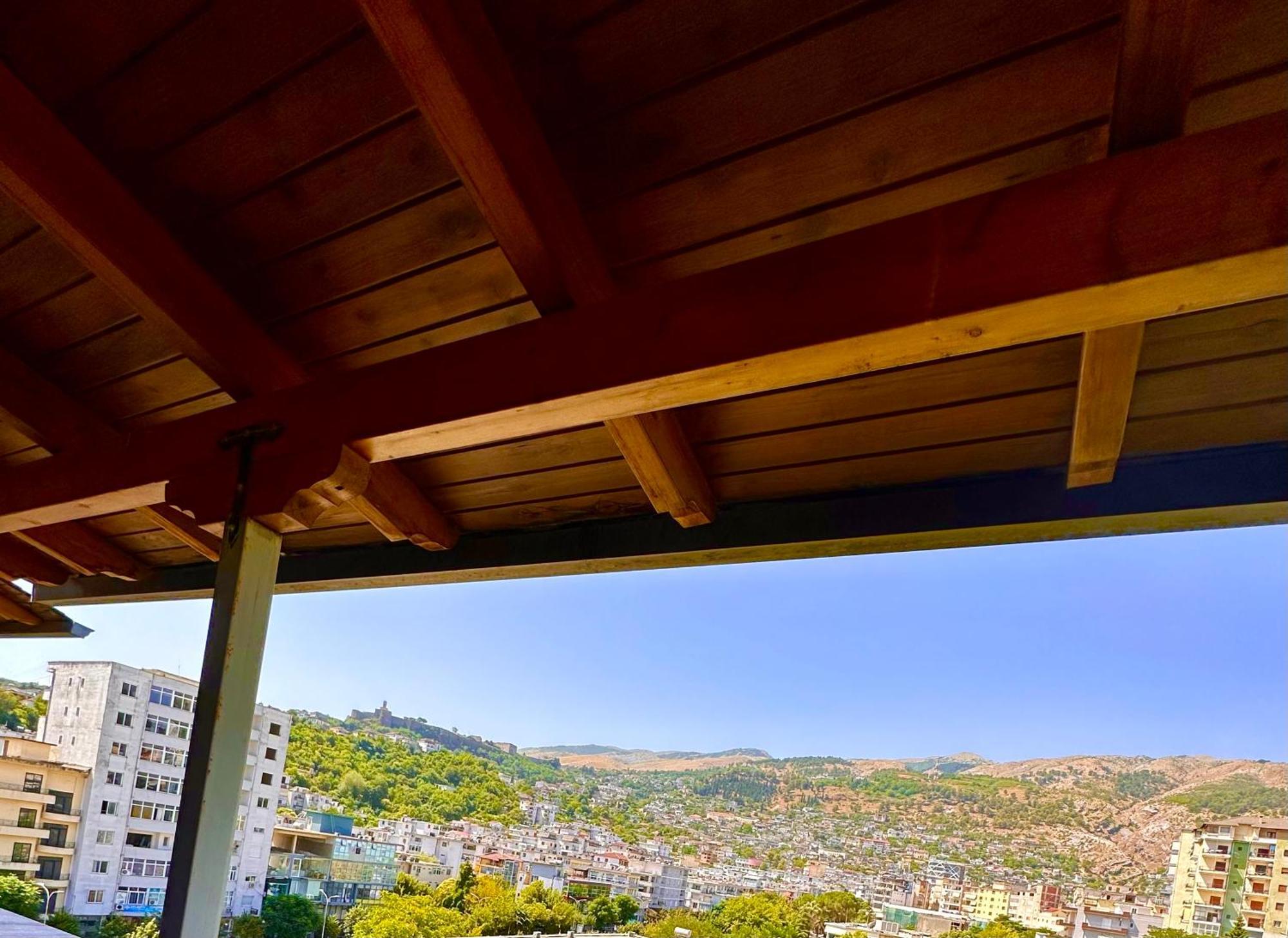 The Luxe Apartments Gjirokastër Екстериор снимка