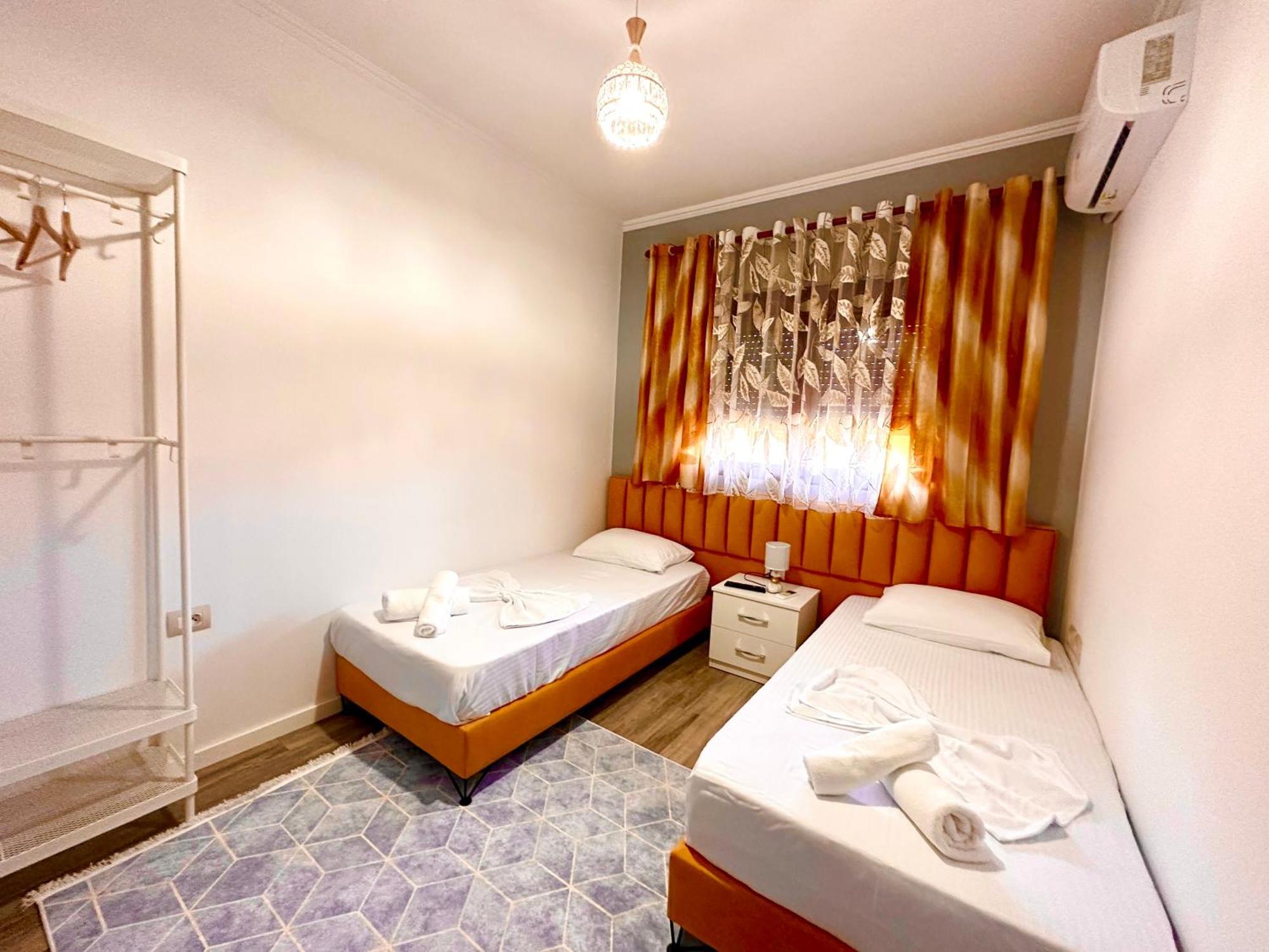 The Luxe Apartments Gjirokastër Екстериор снимка