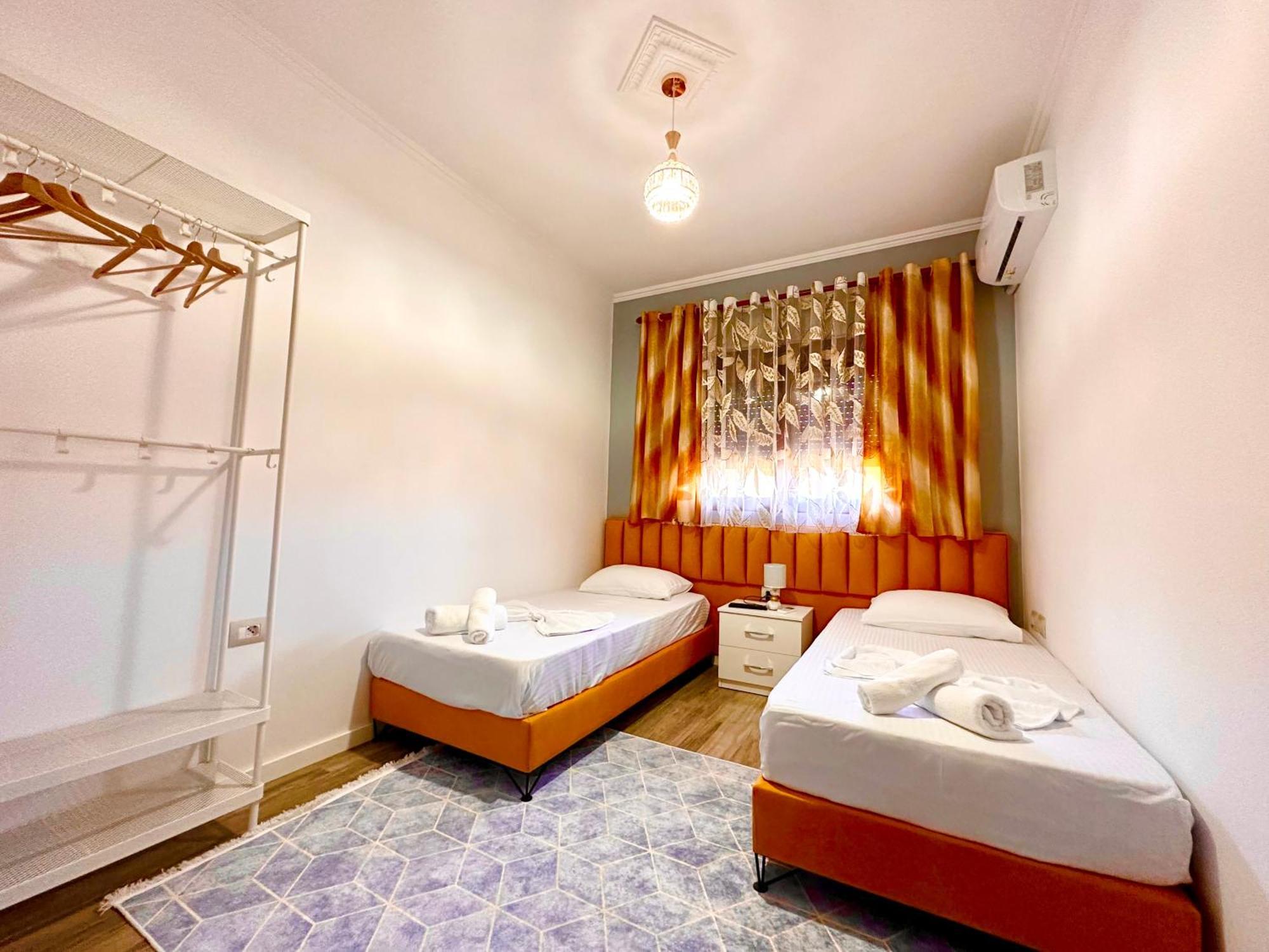The Luxe Apartments Gjirokastër Екстериор снимка