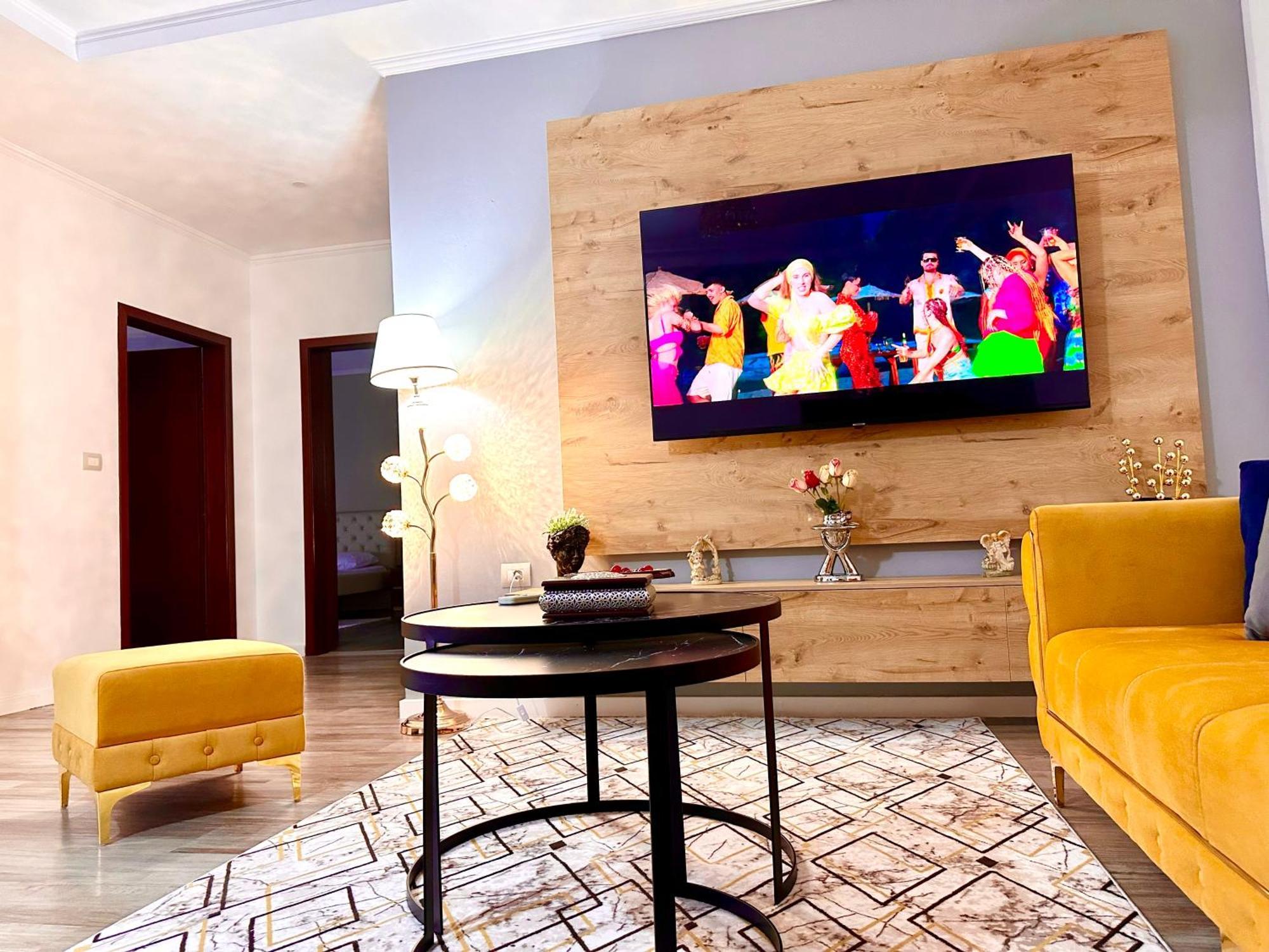 The Luxe Apartments Gjirokastër Екстериор снимка